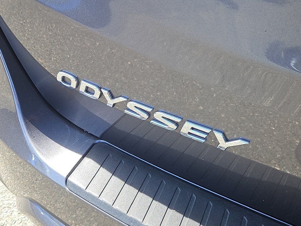Used 2026 Honda Odyssey EX-L image 12