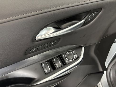 Used 2024 Cadillac XT4 Premium Luxury image 16