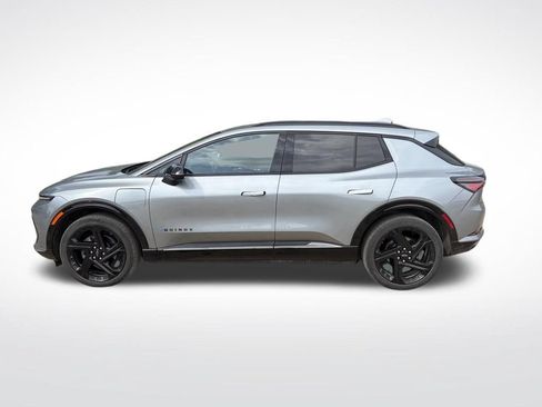 Used 2024 Chevrolet Equinox EV RS AWD/4WD image 3