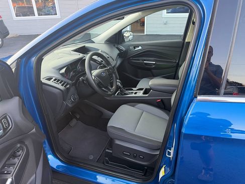 Used 2018 Ford Escape SE AWD/4WD image 4
