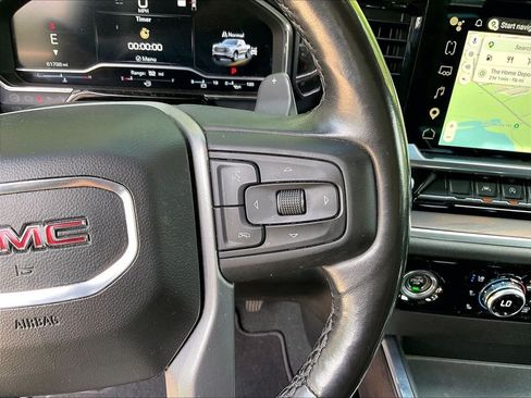 Used 2022 GMC Sierra 1500 SLT w/ SLT Convenience Package AWD/4WD image 22