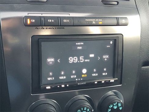 Used 2008 HUMMER H3 Luxury image 19