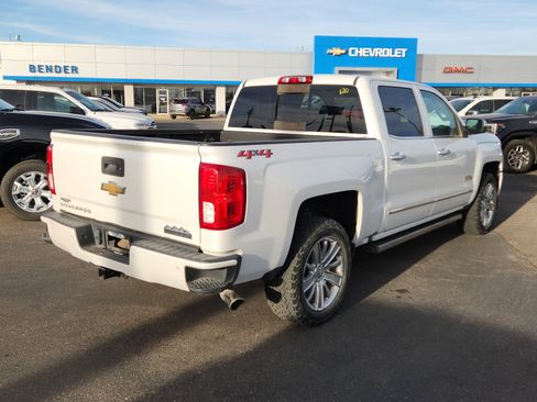 Used 2018 Chevrolet Silverado 1500 High Country image 4