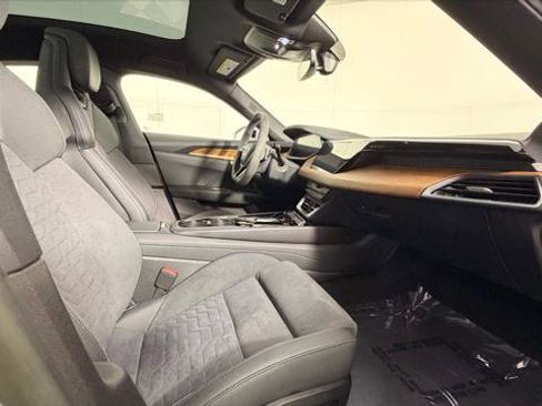 Used 2023 Audi e-tron GT Premium Plus AWD/4WD image 20