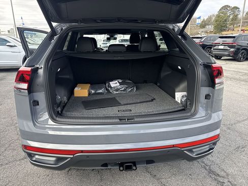 New 2026 Volkswagen Atlas Cross Sport SE AWD/4WD image 44