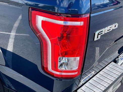 Used 2017 Ford F150 XLT w/ Equipment Group 302A Luxury AWD/4WD image 24
