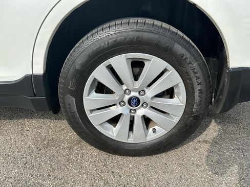 Used 2019 Subaru Outback 2.5i Premium w/ Popular Package #2 image 30