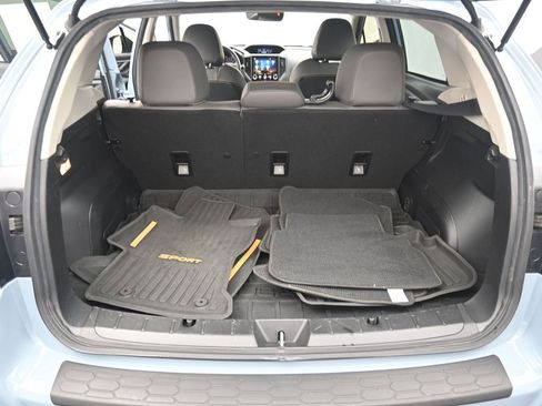 Used 2022 Subaru Crosstrek 2.5i Sport w/ Moonroof Package AWD/4WD image 19