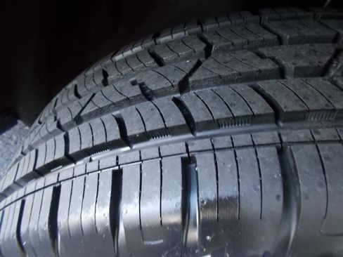 Used 2011 Jeep Grand Cherokee Laredo RWD image 16