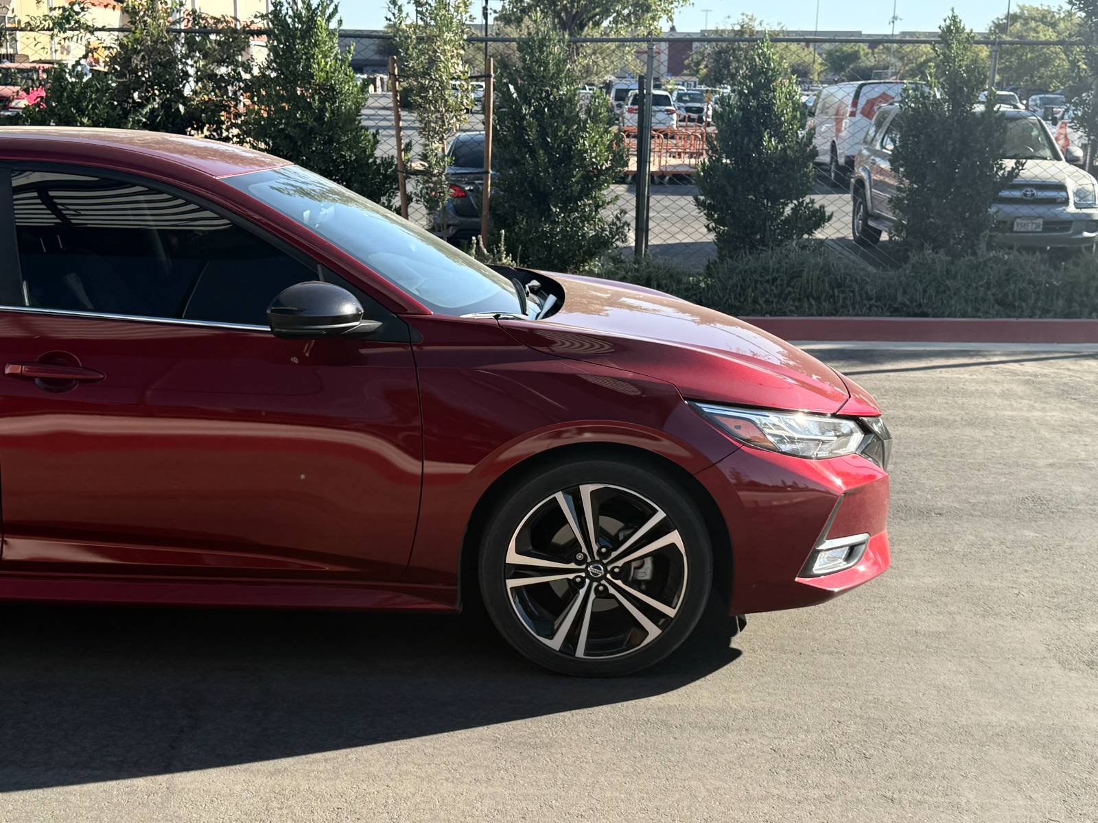Used 2023 Nissan Sentra SR FWD image 4