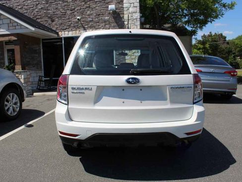 Used 2013 Subaru Forester 2.5X AWD/4WD image 6