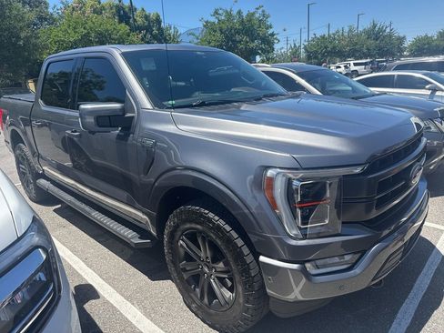Used 2021 Ford F150 Lariat w/ Equipment Group 502A High AWD/4WD image 3