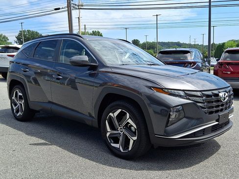 Certified 2023 Hyundai Tucson SEL w/ Convenience Package AWD/4WD image 3