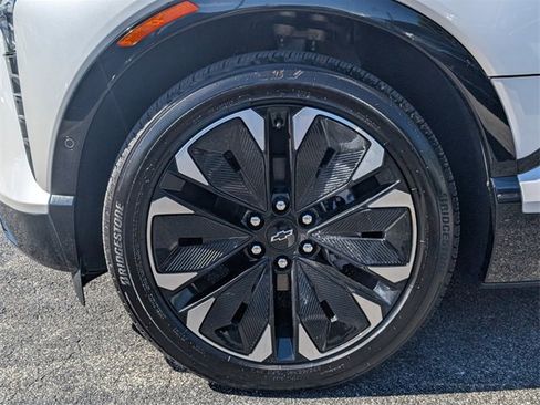 Used 2025 Chevrolet Blazer EV RS w/ Super Cruise Package image 6