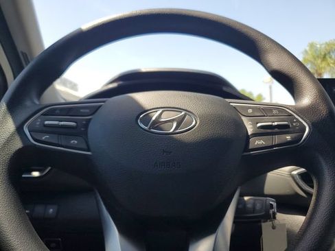 Certified 2023 Hyundai Santa Fe SE FWD image 19