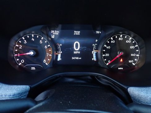 Used 2023 Jeep Compass Latitude AWD/4WD image 20