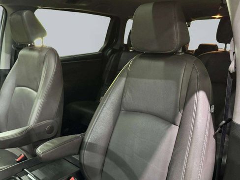Used 2023 Honda Odyssey Touring image 23