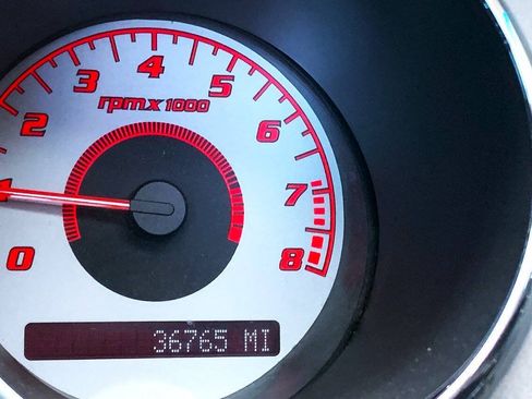 Used 2006 Pontiac Solstice Convertible w/ Premium Package RWD image 13