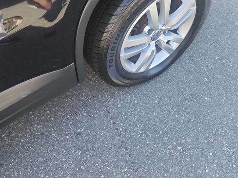 Used 2016 Volkswagen Tiguan S image 15