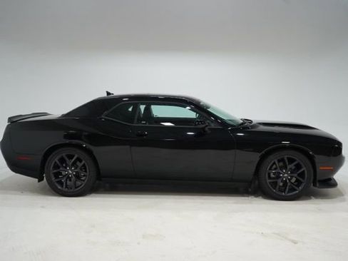 Used 2023 Dodge Challenger R/T w/ Plus Package image 8