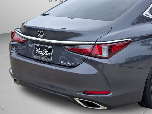 Used 2023 Lexus ES 350 w/ Accessory Package (Z2) FWD image 40