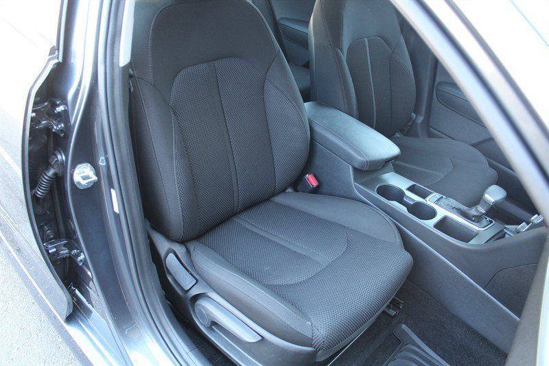 Used 2020 Kia Optima LX FWD image 24