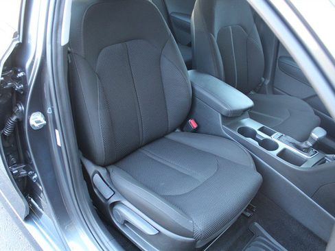 Used 2020 Kia Optima LX FWD image 24