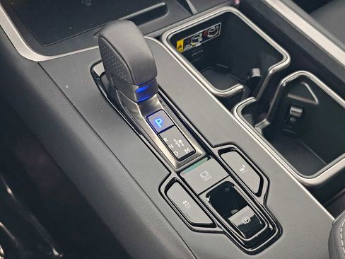 Certified 2025 Lexus TX 500h AWD w/ Technology Package image 31