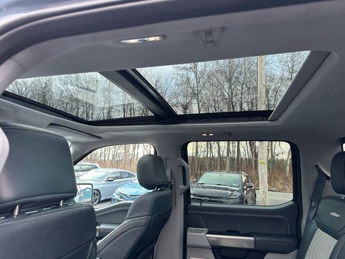 Used 2023 Ford F150 Limited image 15