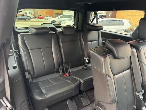 Used 2018 Ford Expedition Max XLT w/ Equipment Group 202A image 23