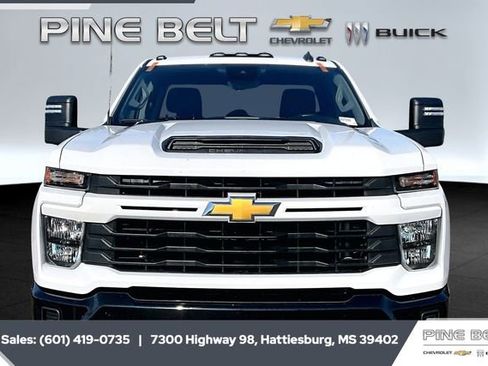 Certified 2024 Chevrolet Silverado 2500 Custom w/ Custom Convenience Package image 3