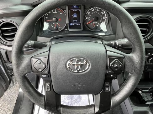 Used 2023 Toyota Tacoma SR AWD/4WD image 12