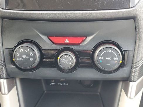 Used 2022 Subaru Forester Premium image 24