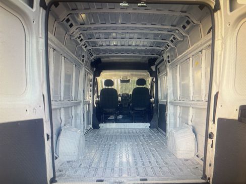 Used 2023 RAM ProMaster 3500 image 8