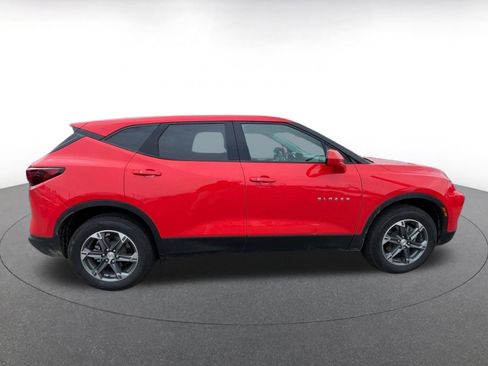 Used 2025 Chevrolet Blazer LT image 8