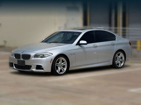 Used 2013 BMW 535i Sedan RWD image 3