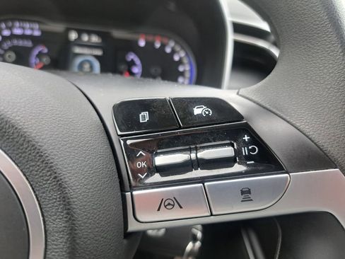 Used 2024 Hyundai Tucson SE image 13