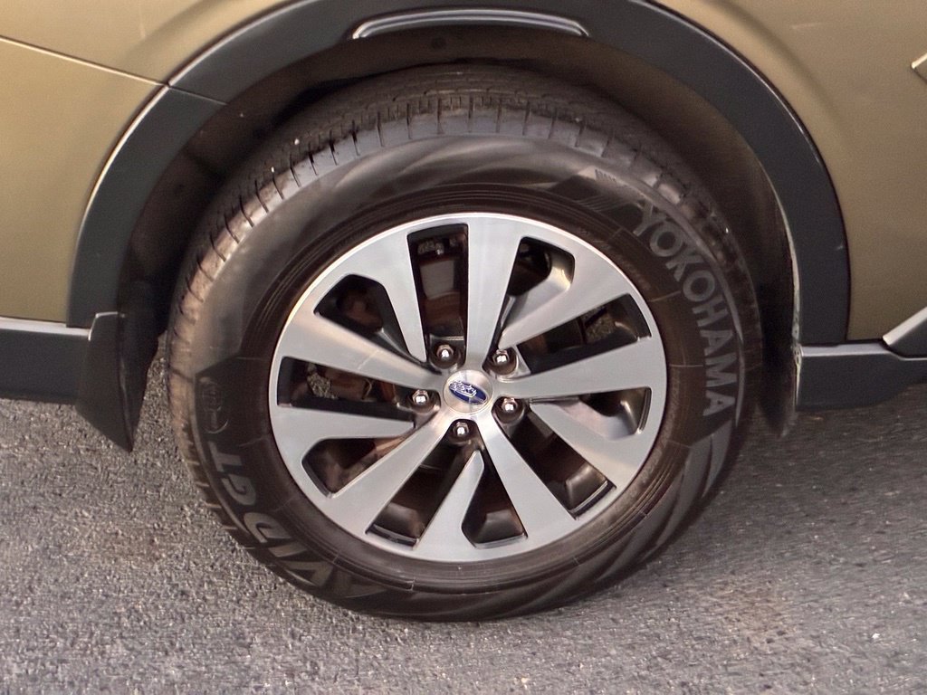 Used 2020 Subaru Outback Premium AWD/4WD image 47