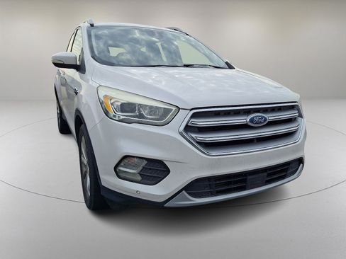 Used 2017 Ford Escape Titanium w/ Equipment Group 301A image 2