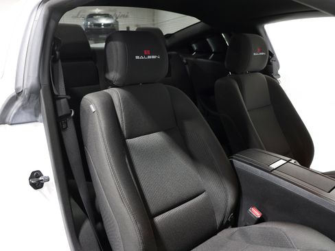Used 2013 Ford Mustang GT RWD image 64