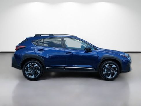 Used 2025 Subaru Crosstrek 2.5i Limited image 3
