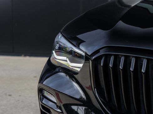 Used 2021 BMW X5 sDrive40i w/ M Sport Package image 14