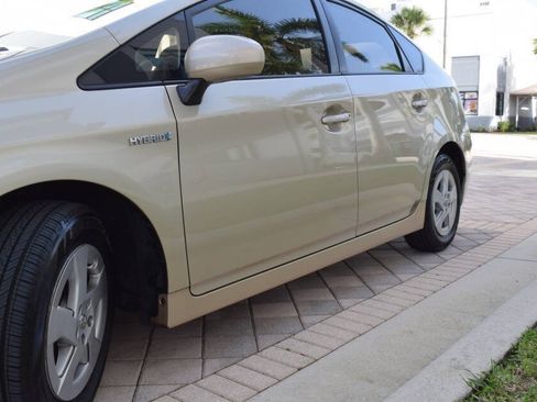 Used 2010 Toyota Prius FWD image 17