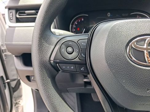 Used 2025 Toyota RAV4 LE AWD/4WD image 17