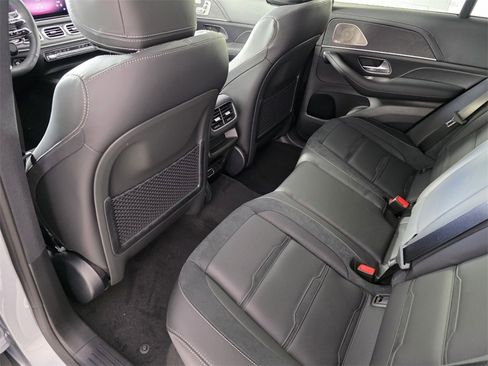New 2026 Mercedes-Benz GLE 53 AMG 4MATIC Coupe image 12
