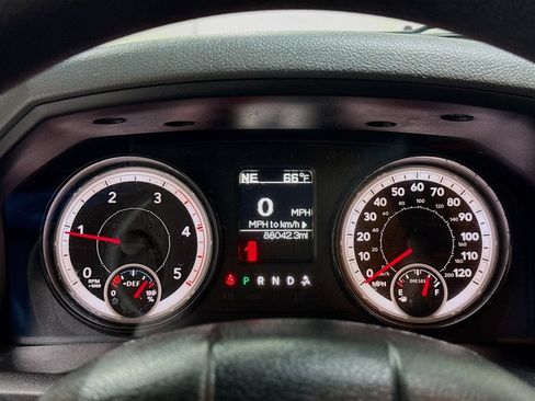 Used 2018 RAM 1500 Outdoorsman AWD/4WD image 13