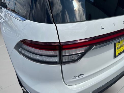 Used 2024 Lincoln Aviator Reserve w/ Equipment Group 201A RWD image 42