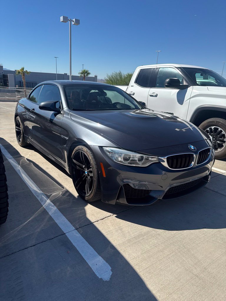 Used 2015 BMW M4 Convertible RWD image 2