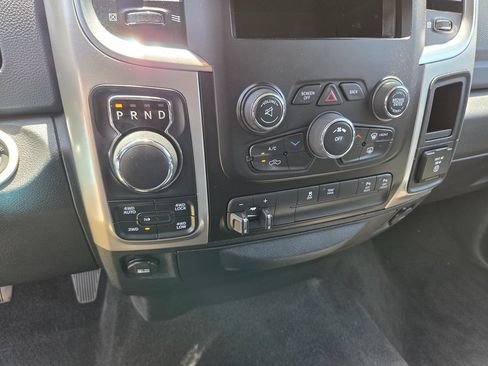 Used 2018 RAM 1500 Big Horn AWD/4WD image 18