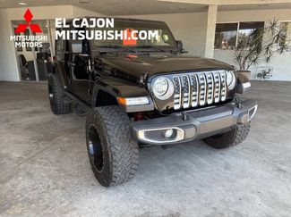Used 2018 Jeep Wrangler Unlimited Sahara w/ Uconnect 4C Nav & Sound Group AWD/4WD video 1